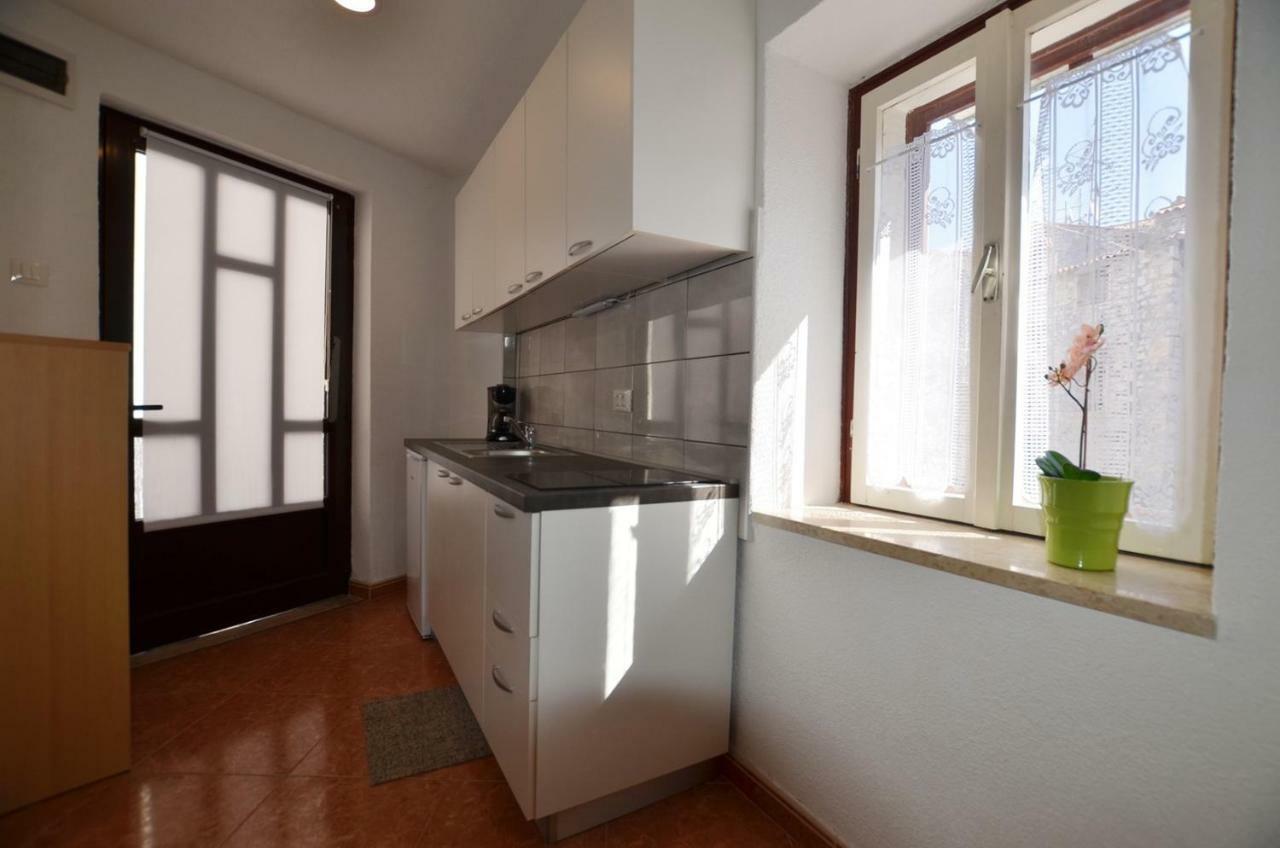 Yulia Apartments Rovinj Exteriör bild