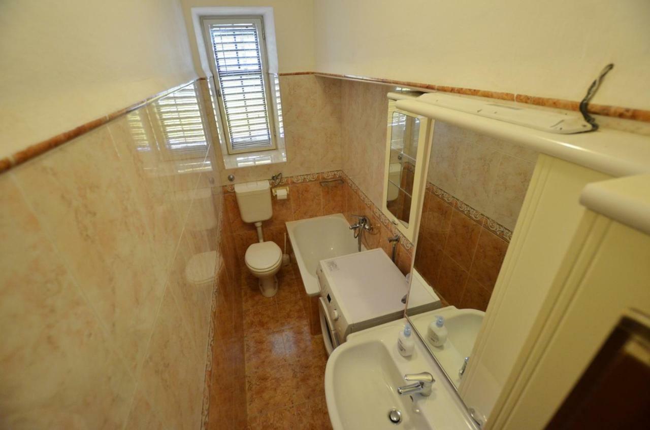Yulia Apartments Rovinj Exteriör bild