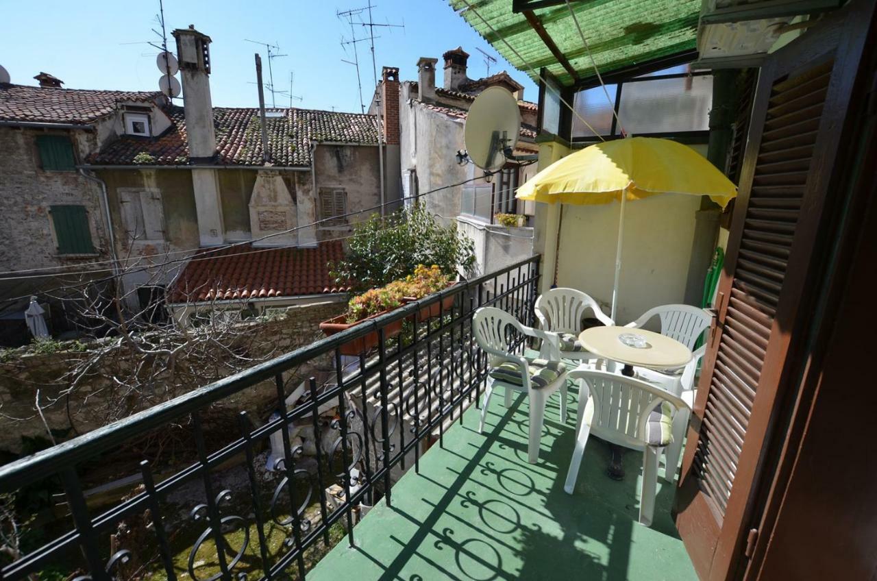 Yulia Apartments Rovinj Exteriör bild