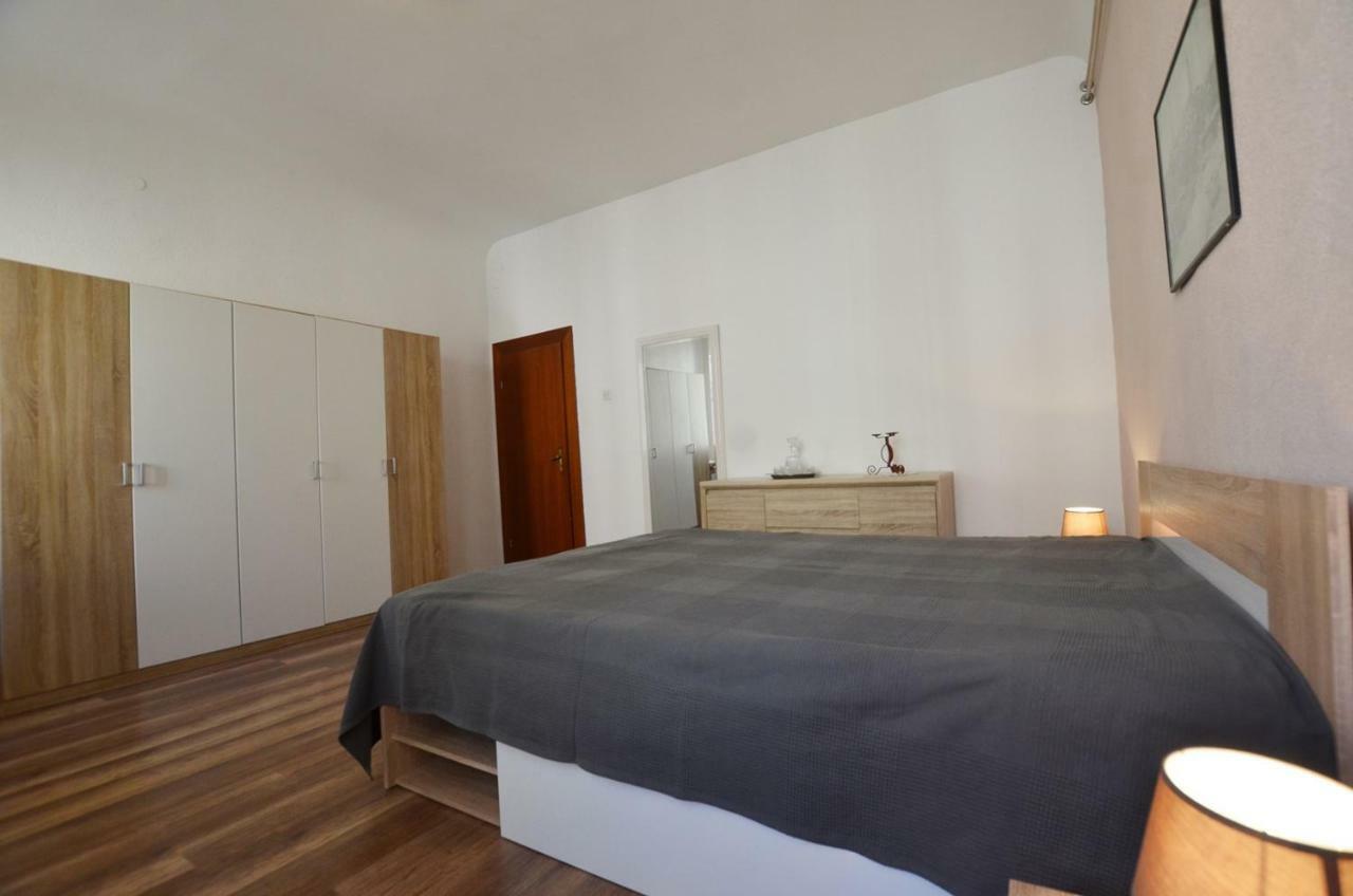 Yulia Apartments Rovinj Exteriör bild