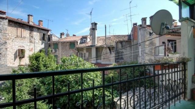 Yulia Apartments Rovinj Exteriör bild